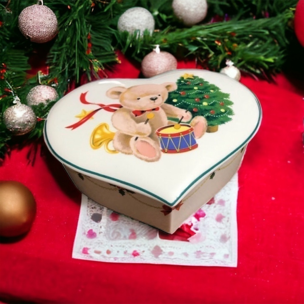 Christopher Stuart Little Drummer Bear Bone China Christmas Trinket Box …